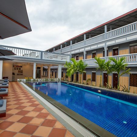 Botoum Hostel Siem Reap Ngoại thất bức ảnh